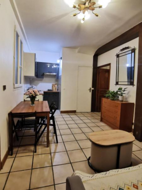 L'Cosy Suite - Charming 2BR in Bagnolet
